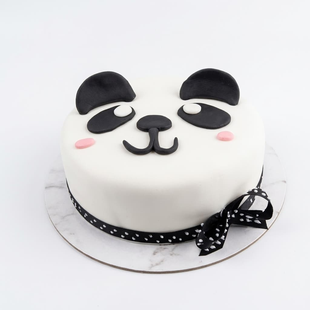 (10) Kitty Fondant Cake